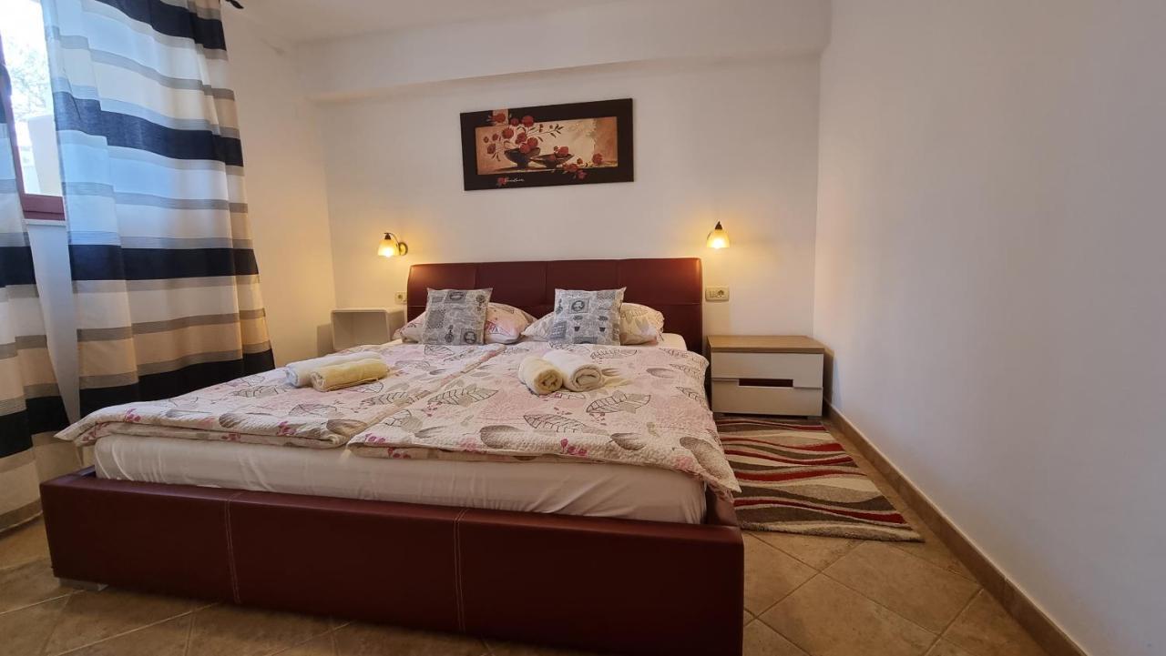 Apartmani Sidro Malinska Eksteriør bilde